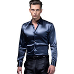 Herren Elegantes Satin-Hemd mit glänzender Oberfläche und modernem Schnitt