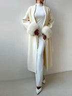 Damen Eleganter Wollmantel mit luxuriösen Pelzärmeln R&B