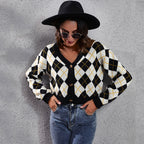 Damen Modischer Karodeckpullover mit tiefem V-Ausschnitt und eleganten Knopfdetails R&B