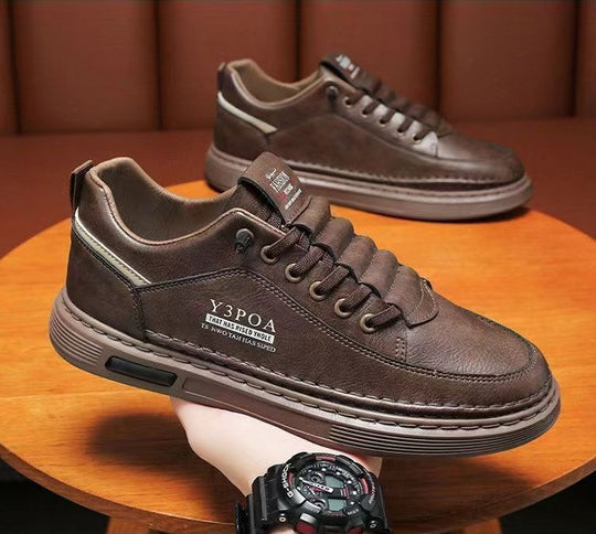 Herren Sneakers mit atmungsaktiver Oberflächenstruktur und stoßdämpfendem Sohlenprofil R&B