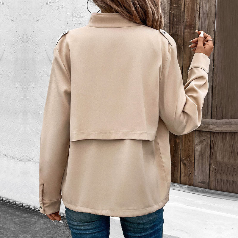 Damen elegante Utility-Jacke mit Druckknopf-Details und Brusttaschen