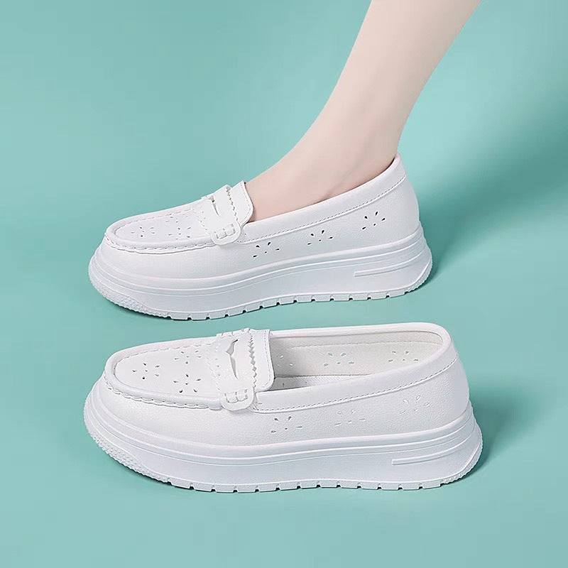 Damen Slip-On Sneakers mit atmungsaktivem Obermaterial und komfortablem Fußbett R&B