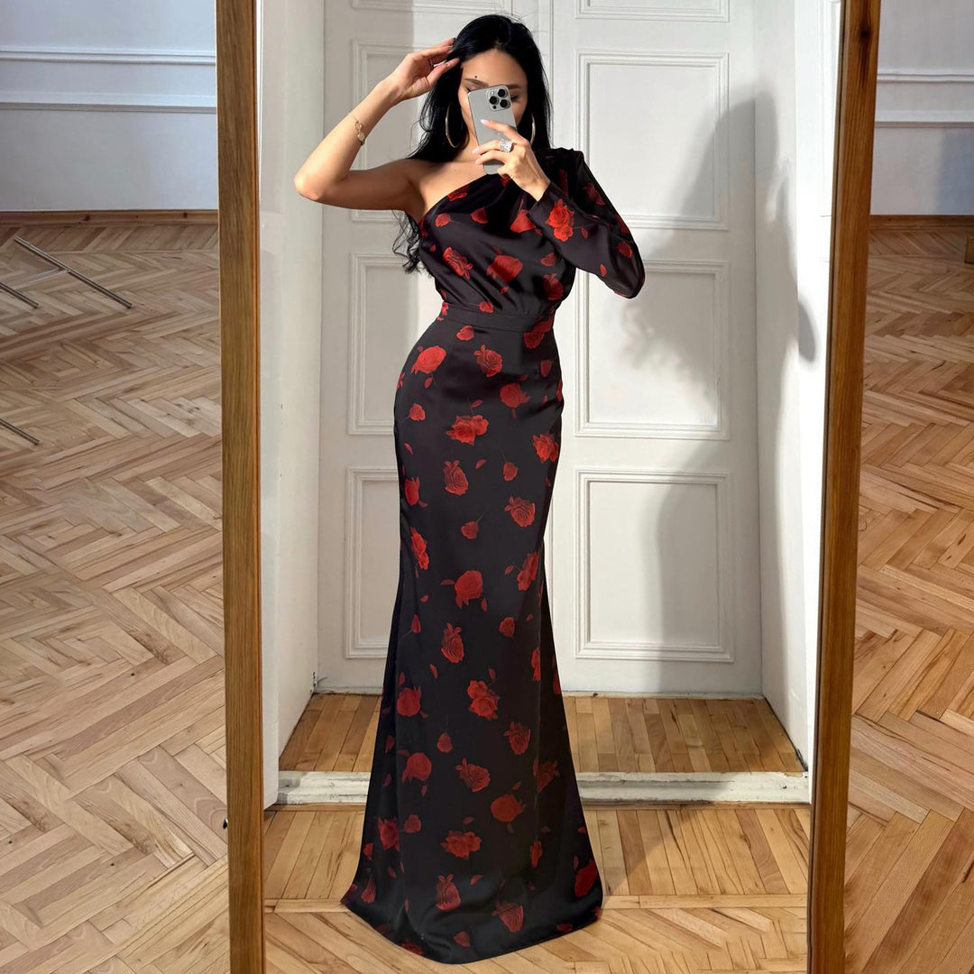 Damen Maxi-Kleid mit asymmetrischem Design und eleganten floralem Muster R&B