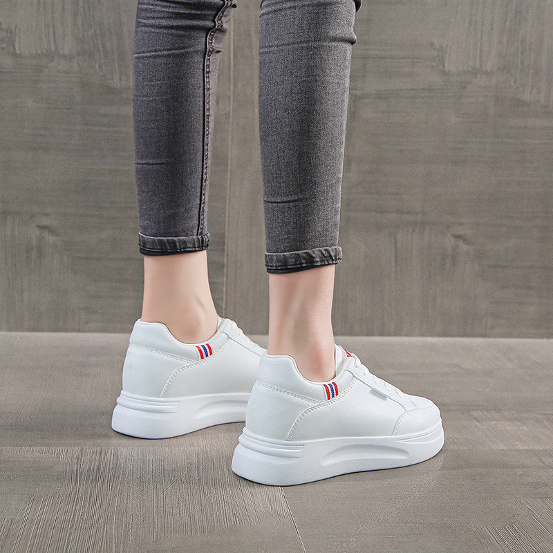 Damen Sneakers mit sportlichem Design und atmungsaktiver Oberflächenstruktur R&B