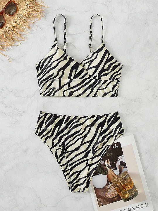 Damen Bikini-Set mit modernem Wickeldesign und hohem Beinausschnitt R&B