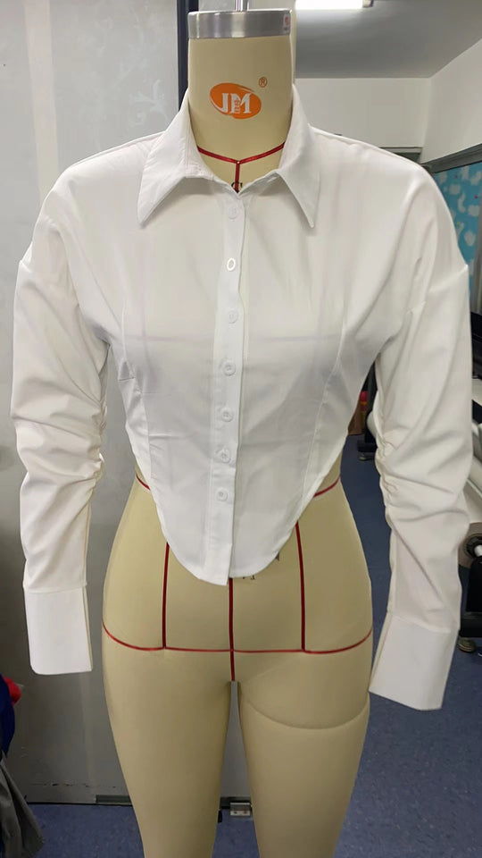 Damen modische Bluse mit elegantem taillierten Schnitt und klassischem Kragen R&B