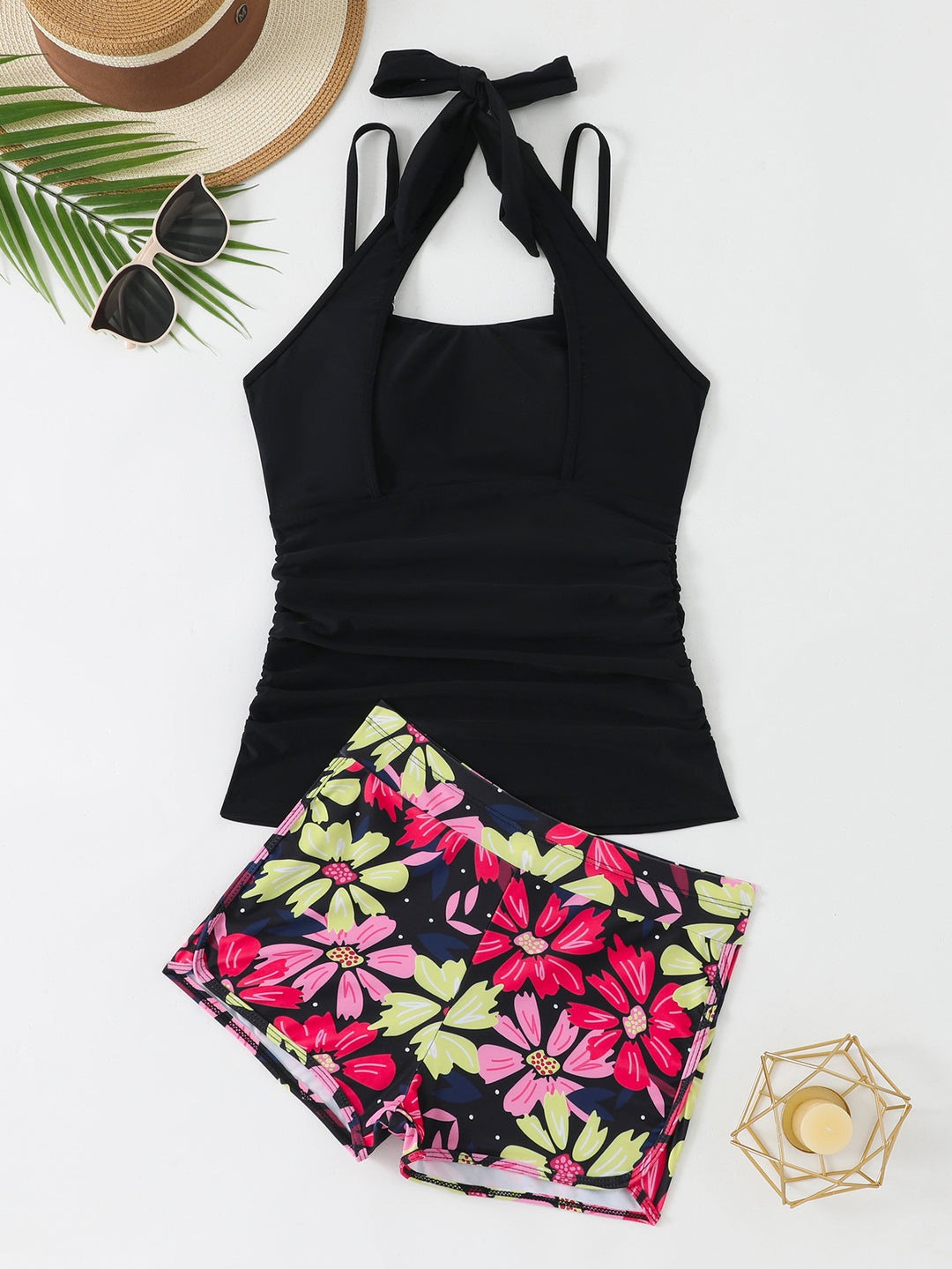 Damen Tankini mit floralen Shorts R&B