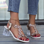 Damen Sandalen mit funkelnden Blumenapplikationen und klarem Blockabsatz R&B