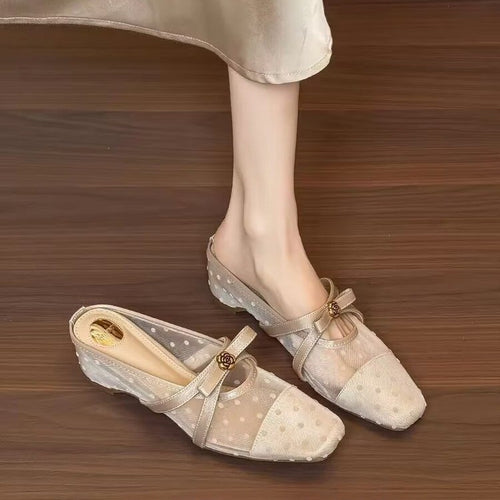 Damen Slingback-Pantoletten mit zierlichem Riemchen und Pünktchenmuster R&B