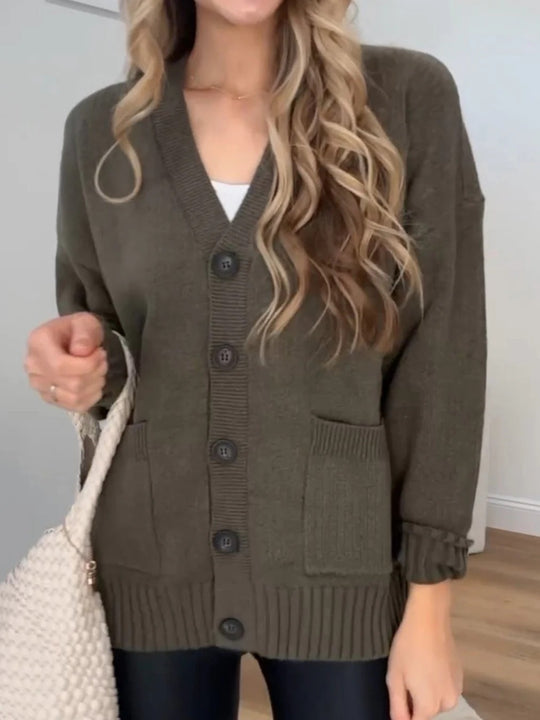 Damen Strickjacke mit Taschen und modernen Knöpfen R&B