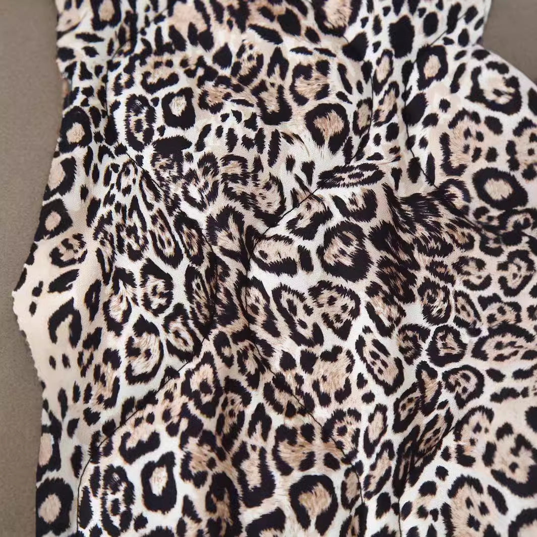 Damen gesteppte Jacke mit modernem Leopardenmuster und praktischen Taschen R&B