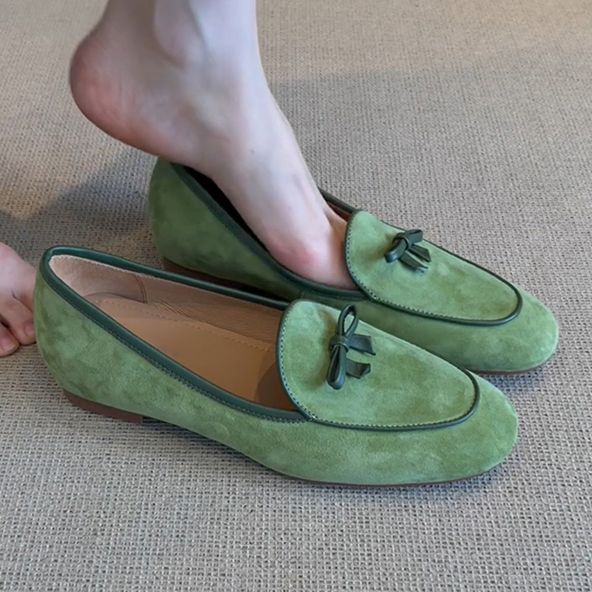 Damen Wildleder Slipper mit dekorativem Schleifendetail R&B