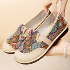 Damen Bequeme Slip-On Clogs mit buntem Jacquard-Muster R&B