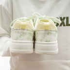 Damen Modische Sneakers mit einzigartigen Grafikelementen und flexibler Sohle