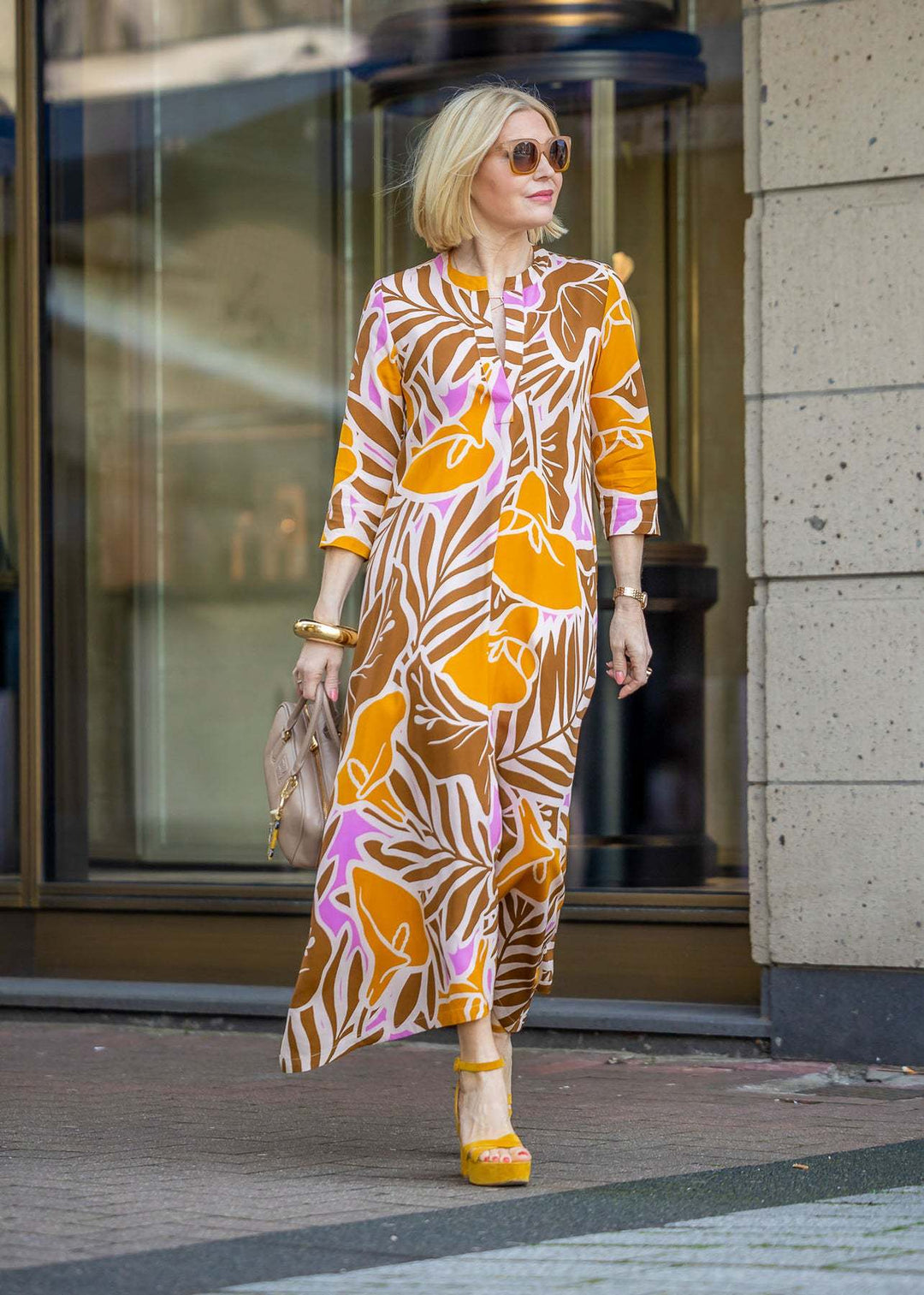 Damen Maxikleid mit floralem Design und praktischen Seitentaschen R&B