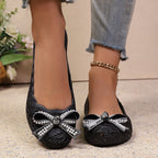 Damen Elegante Ballerinas mit floralem Lochmuster und Glitzer Schleife R&B