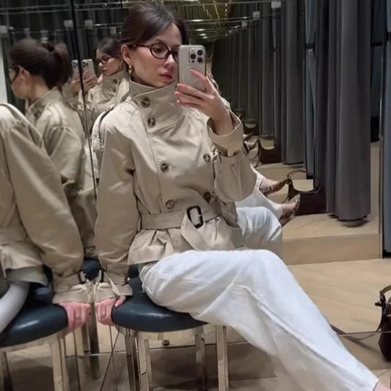 Damen Eleganter Kurz-Trenchcoat mit doppelter Knopfleiste und Taillengürtel R&B
