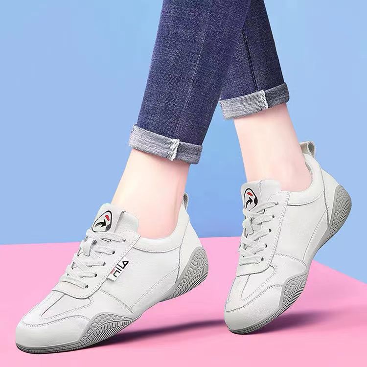 Damen Bequeme Alltags-Sneaker mit rutschfester Sohle und atmungsaktivem Obermaterial R&B