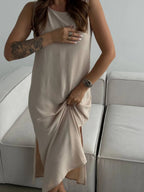 Damen Maxikleid mit elegantem Seitenschlitz und fließendem Stoff R&B
