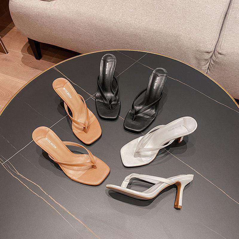 Damen Zehenstegsandalen mit elegantem Riemendesign und komfortablem Blockabsatz R&B