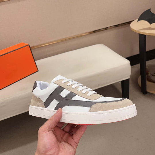 Damen Sneakers mit atmungsaktivem Obermaterial und robustem Profil R&B