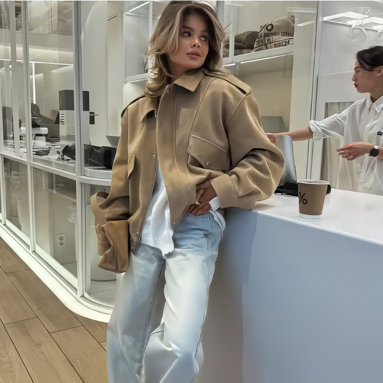 Damen Oversize Jacke mit funktionalen Taschen und weichem Futter R&B