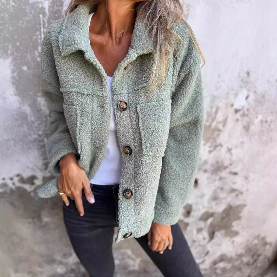 Damen Kuschelige und modische Fleecejacke mit praktischen Taschen R&B