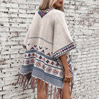 Damen stilvolle Poncho mit buntem Ethnomuster
