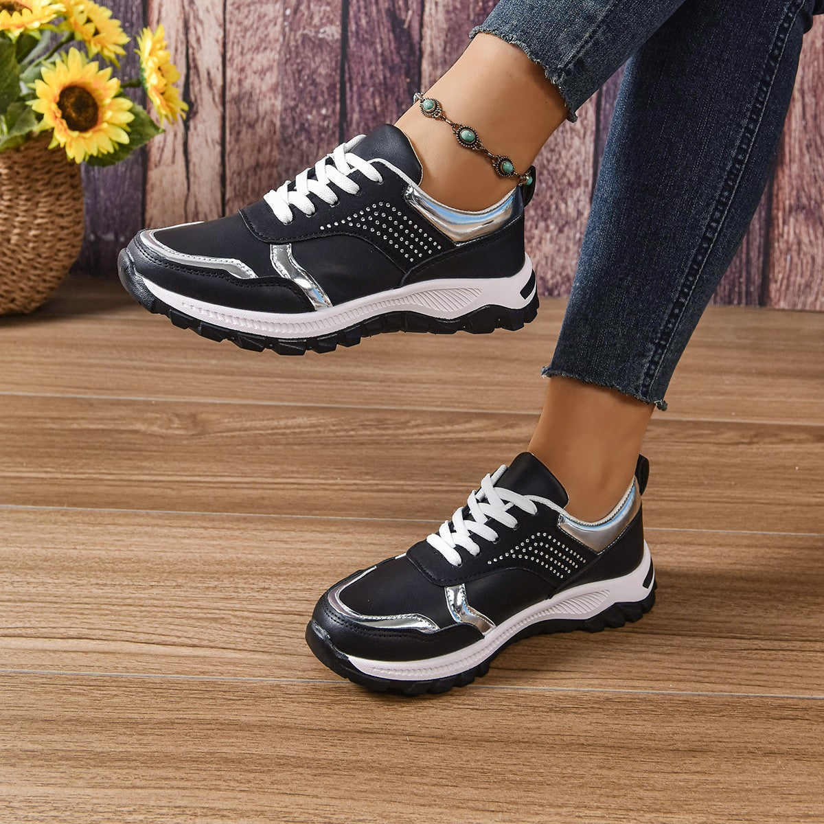 Damen Sportliche Sneakers mit reflektierendem Obermaterial R&B