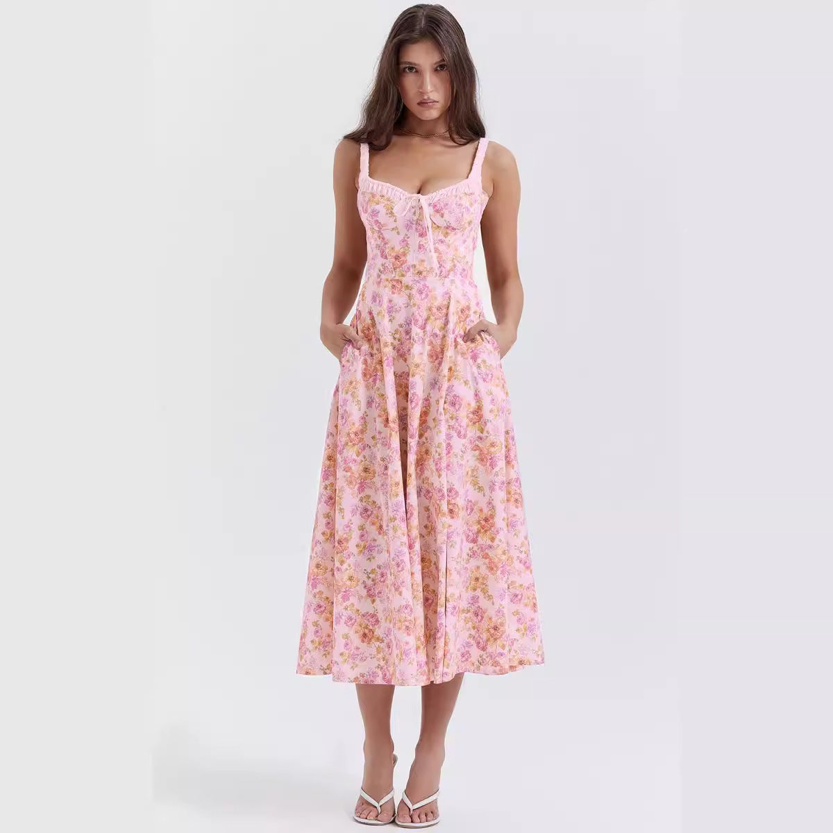 Damen Maxikleid mit romantischem Schnitt und raffinierten Rüschendetails R&B