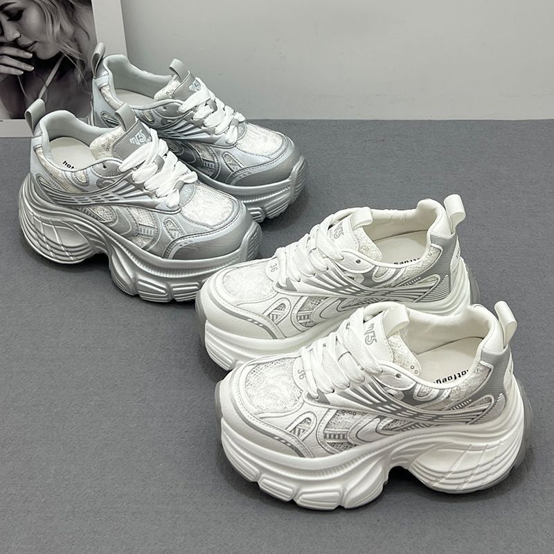 Damen sportliche und stylische Sneakers