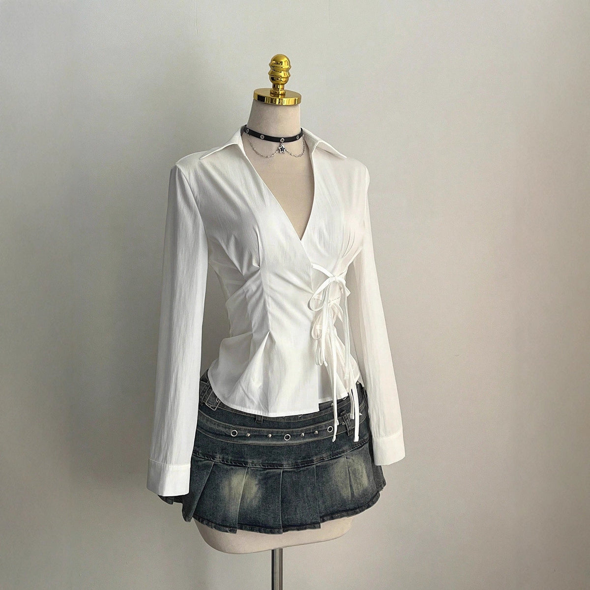 Damen Elegantes Wickeloberteil mit feinen Rüschendetails R&B