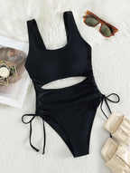 Damen Stylish Einteiler Badeanzug mit frechem Cut-Out Design