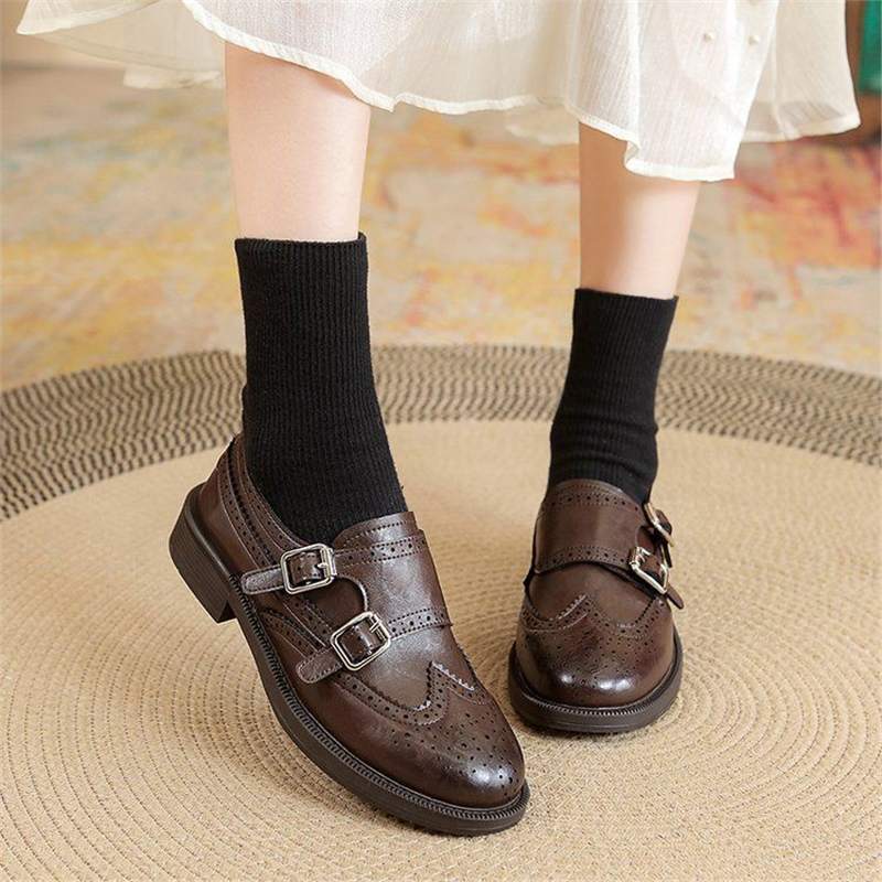 Damen Brogues mit verziertem Riemen R&B