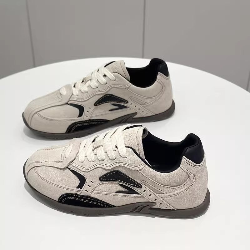 Damen Sneakers mit weich gepolstertem Wildleder-Obermaterial und rutschfester Sohle R&B