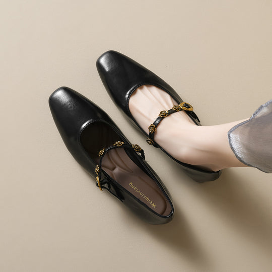 Damen elegante Ballerinas mit modischem Riemen und floralem Detail R&B