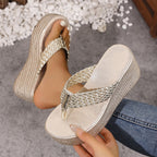 Damen Hochwertige Plateausandalen mit breiten Riemen R&B