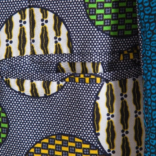 Damen Blazer im einzigartigen afrikanischen Muster mit modernem Schnitt