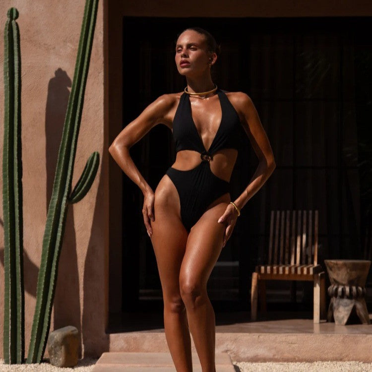 Damen Einteiler Badeanzug mit modischem Cut-Out und schimmerndem Detail R&B