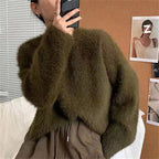 Damen Flauschiger Pullover mit lässigem Schnitt und hohem Rundhalsausschnitt R&B