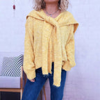 Damen lässiger Strickpullover mit abnehmbarer Kapuze und Knopfdetails R&B