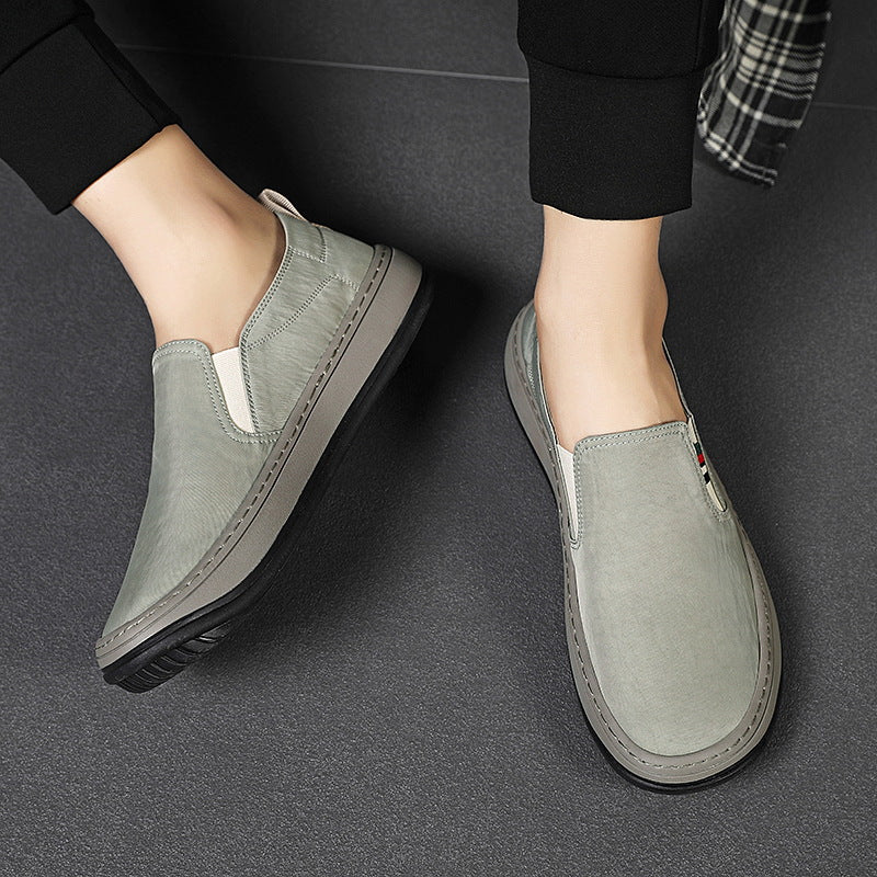 Damen Slip-On Sneakers mit atmungsaktiver Oberflächenstruktur