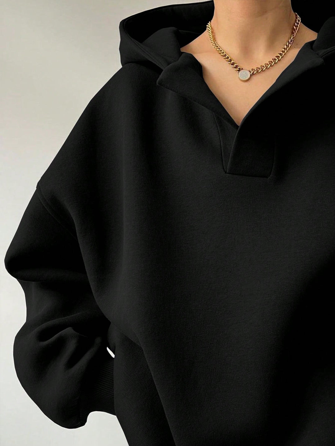 Damen Oversized Kapuzenpullover mit einzigartigem Kragen R&B