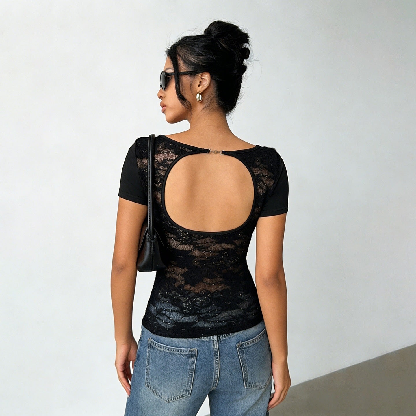 Damen figurbetontes T-Shirt mit elegantem Rückendetail R&B