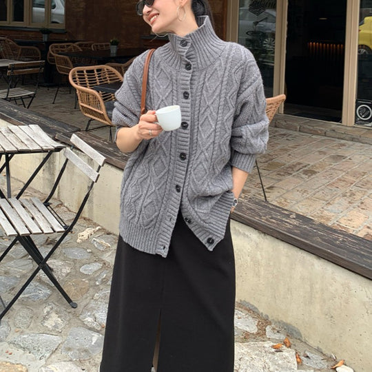 Damen Strickjacke mit hochgeschlossenem Kragen und strukturierter Oberfläche R&B