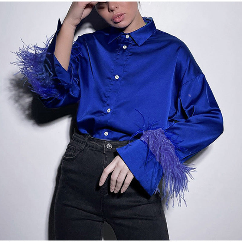 Damen Bluse mit bunten Federn und elegantem Schnitt R&B
