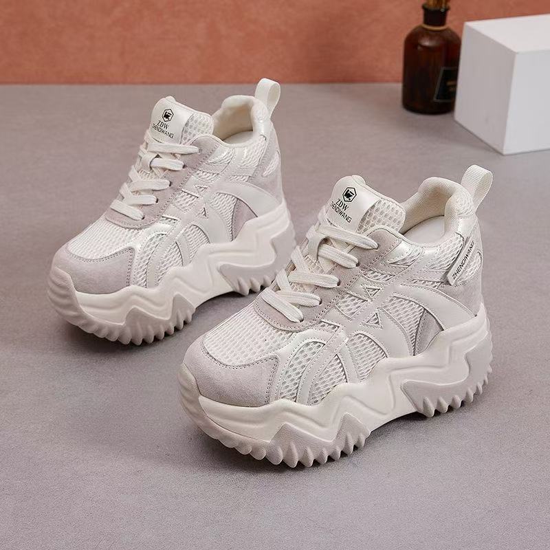 Damen Sportliche Chunky Sneakers mit atmungsaktiven Mesh und stabiler Sohle R&B