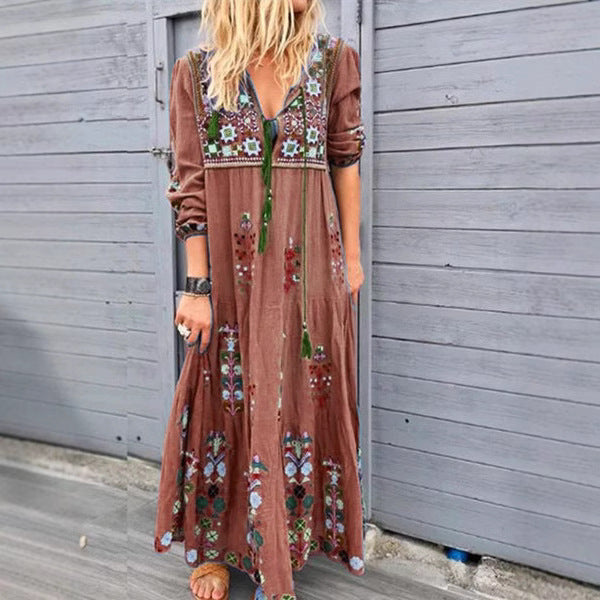 Damen nan besticktes Maxikleid mit langen Ärmeln, Quastenverschluss und folkloristischer Stickerei R&B