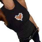 Damen Sportliches Top mit Herz-Ausschnitt und Strassapplikationen R&B