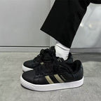 Damen Sportliche Sneakers mit klassischer Silhouette und elegantem Schnürdesign R&B